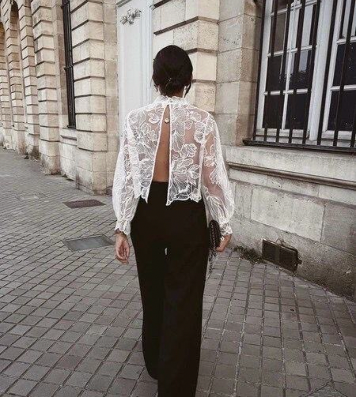 Blouse en tulles brodés