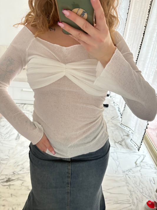 T-shirt transparent
